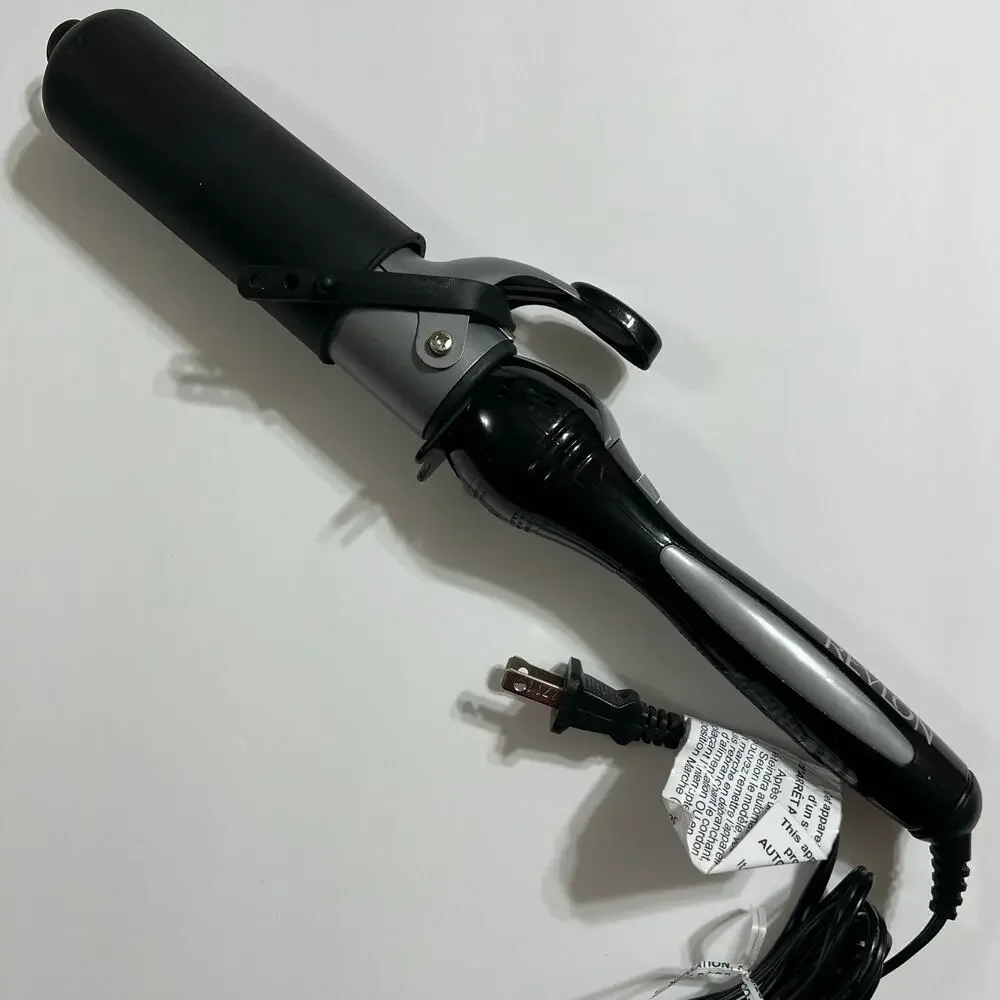 Revlon Professional Perfect Heat Styling Curling Iron Silicone Cover 1.5 Inch